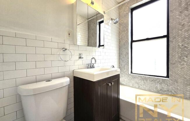 1 bed, 1 bath, $3,395, Unit 2A