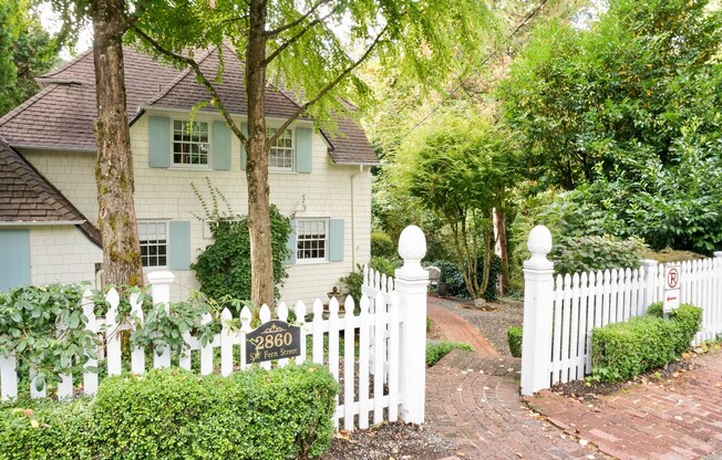 Gorgeous Dream Home in the Southwest Hills! Your Pacific Northwest Oasis Awaits!