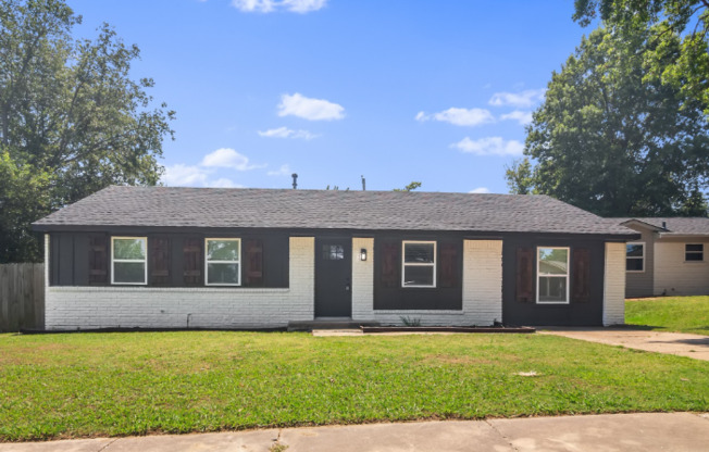 18546 E 1 ST