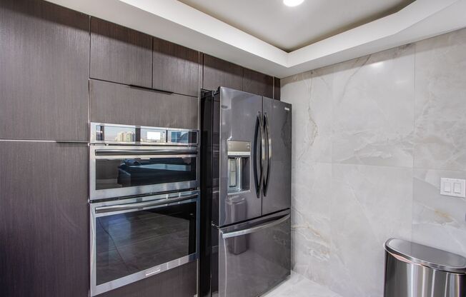 2 beds, 2 baths, $2,799, Unit # 1012