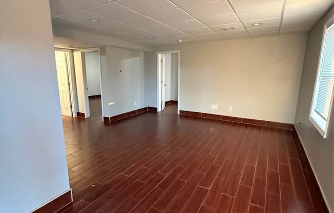 2 beds, 1.5 baths, 1,000 sqft, $875, Unit 6