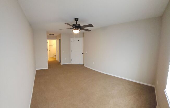 3 beds, 2 baths, 990 sqft, $1,525, Unit PT-1587-103
