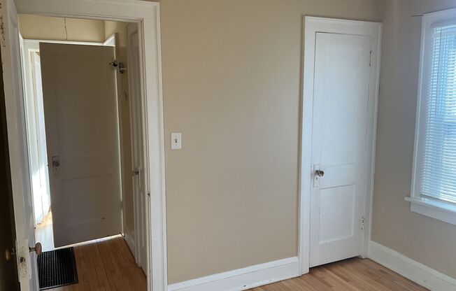 2 beds, 1 bath, $1,725