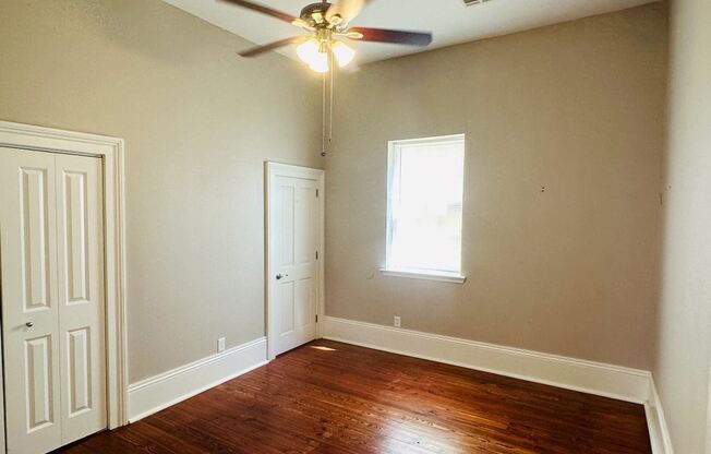 832 Josephine St.
