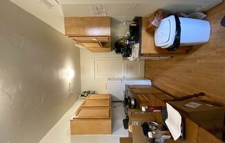 1 bed, 1 bath, $2,465, Unit 7