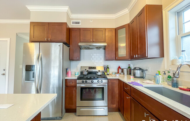 273 HANCOCK ST