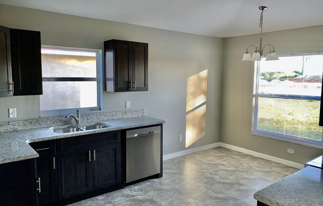 Move in ready 3/2 Renovated
