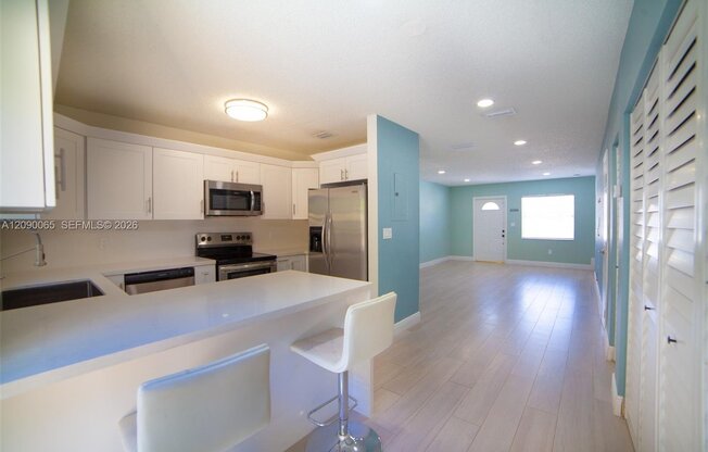 2050 NE 140 ST