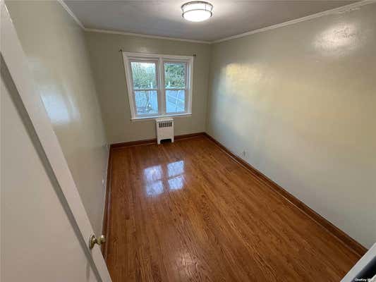 2 beds, 1 bath, 2,200 sqft, $2,800