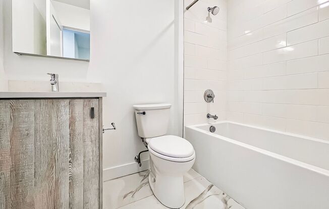 Studio, 1 bath, 449 sqft, $2,500, Unit 410