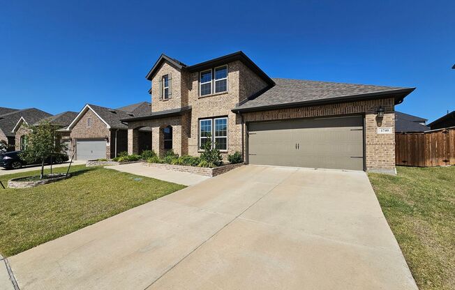 5 bedroom, 4 bathroom home located in the desirable Forney
