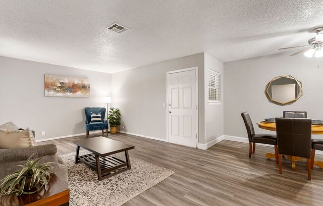 2 beds, 1.5 baths, 1,000 sqft, $1,099, Unit 65B
