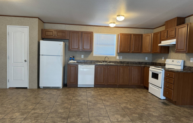 3-Bedroom Manufactured Home with Modern Amenities and RV Parking