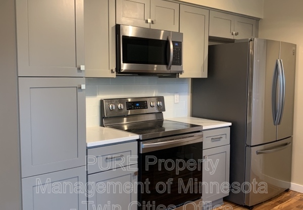 10500 XAVIS ST NW