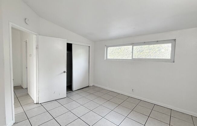 1 bed, 1 bath, $2,225, Unit 548 105th Ave. Unit #08