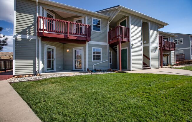 Beautiful Ground Floor Burro Ranch Condo!