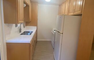 2 beds, 1.5 baths, 900 sqft, $2,295, Unit 2