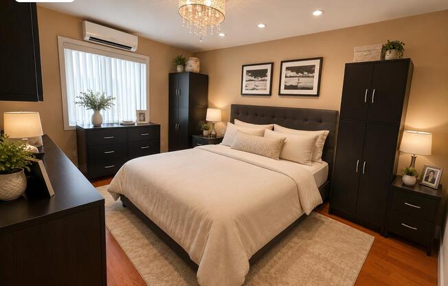4 beds, 2.5 baths, $7,199