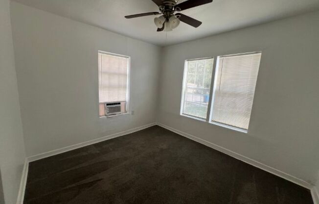 2 beds, 1 bath, $1,350