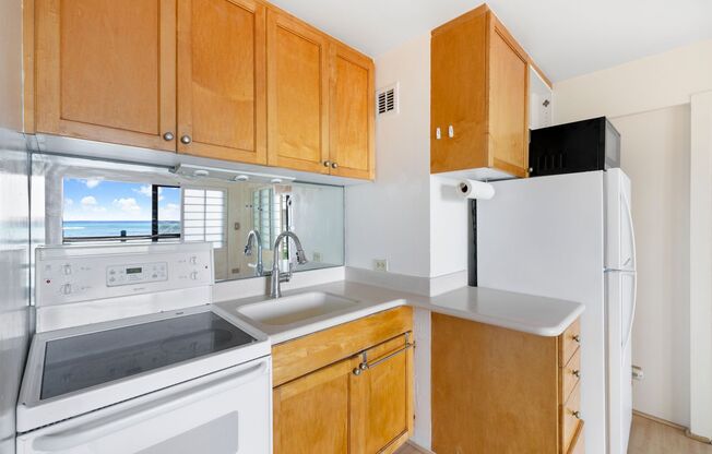 1 bed, 1 bath, $2,850