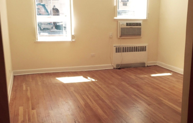 421 E 50 ST