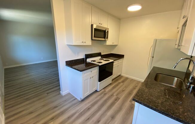 1 bed, 1 bath, 600 sqft, $2,595, Unit 23