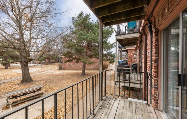 1 bed, 1 bath, 750 sqft, $925, Unit #212