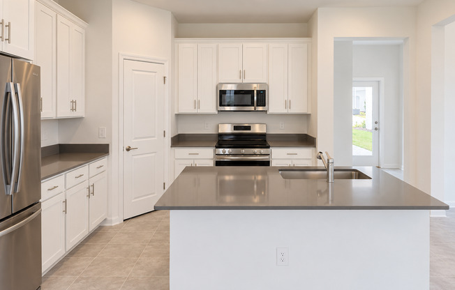 Tohoqua community of Kissimmee beautiful 4Bed-3Bath single-family home in the desirable .