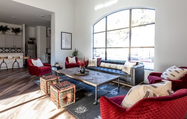 clubroom in san antonio luxury apartment