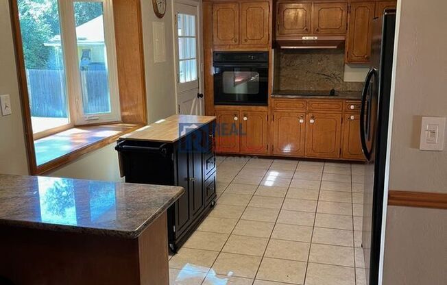 4105 TUMBLEWEED DR