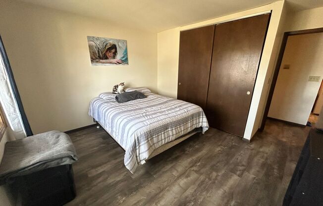 1 bed, 1 bath, $925, Unit 15