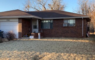 Beautiful 2 Bed, 1 Bath Ranch Duplex for Rent in Loveland!