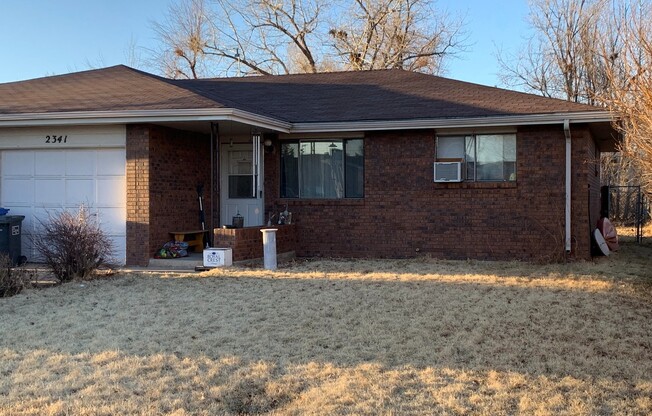 Beautiful 2 Bed, 1 Bath Ranch Duplex for Rent in Loveland!