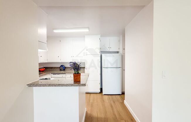 2 beds, 2 baths, 1,450 sqft, $2,595, Unit 206