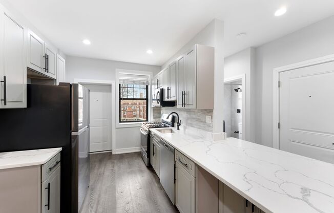 Studio, 1 bath, 400 sqft, $1,650, Unit 6111-3rdFloor