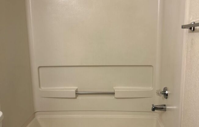 1 bed, 1.5 baths, 855 sqft, $1,395, Unit 3757