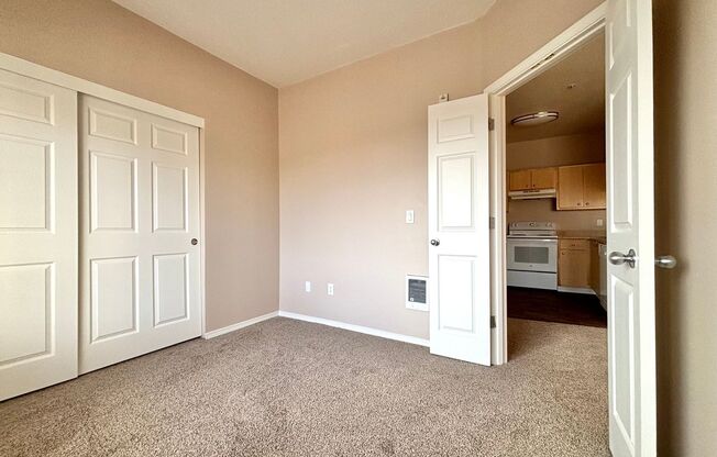 1 bed, 1 bath, 891 sqft, $1,625, Unit 1728