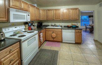 3 beds, 2 baths, $1,775