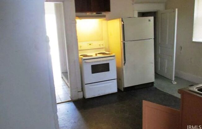 2 beds, 1 bath, $750, Unit Unit 1