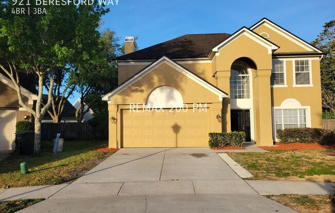 921 BERESFORD WAY