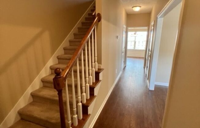 2 bed, 2.5 Bath Townhome in South Murfreesboro