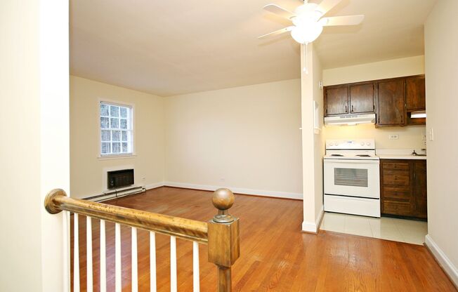 1 bed, 1 bath, $1,175, Unit #08