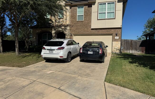 Welcome home to 517 Whittmen Ave!