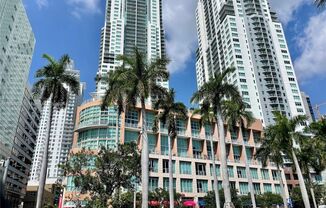 2 beds, 2 baths, 1,058 sqft, $4,000, Unit 244 Biscayne Blvd # 23-09 (A11638706)