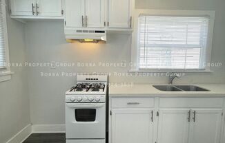 Studio, 1 bath, 300 sqft, $1,395, Unit 92401