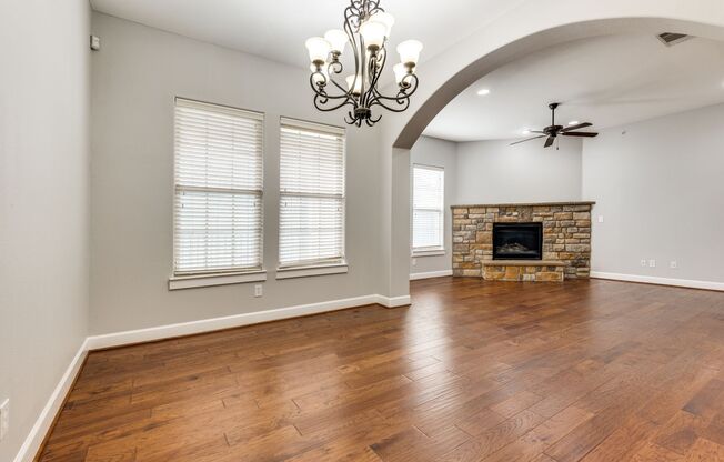 2 beds, 2.5 baths, $2,899, Unit #402