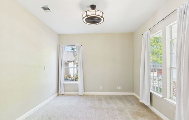 Charming Colonial Home in Plum Creek