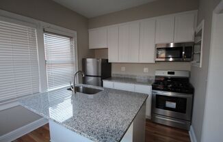 1 bed, 1 bath, 600 sqft, $1,195, Unit 3