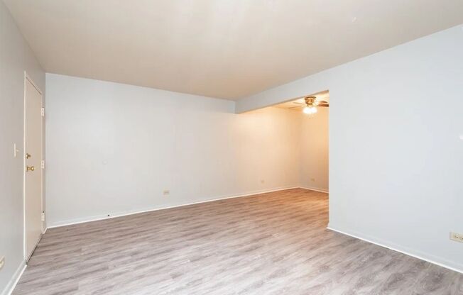 1 bed, 1 bath, 575 sqft, $1,725, Unit 75