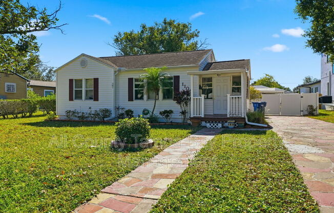 1106 W PENINSULAR ST